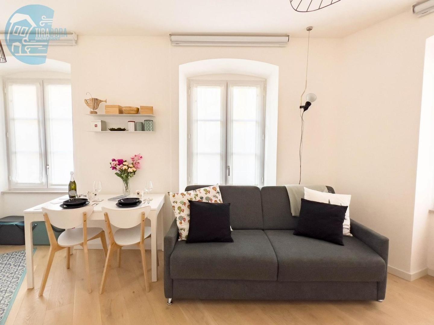Corridoni 2B Tirabora Short Rent Apartment Триест Екстериор снимка