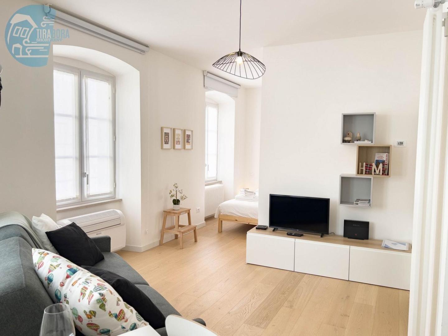 Corridoni 2B Tirabora Short Rent Apartment Триест Екстериор снимка